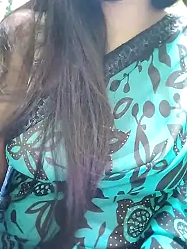 Snapshot of Shreya727 chatting on 09.15.25 Shreya727 online show from 09.15.25