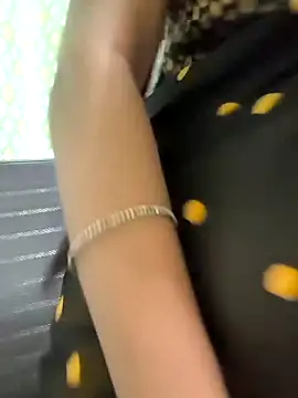 Shreya727 online show from 10.19.25