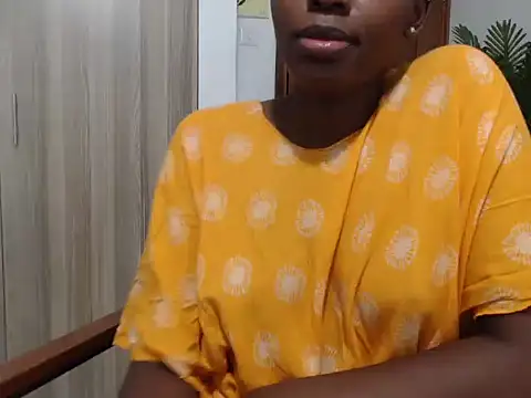 black   ghodess online show from 10.14.25