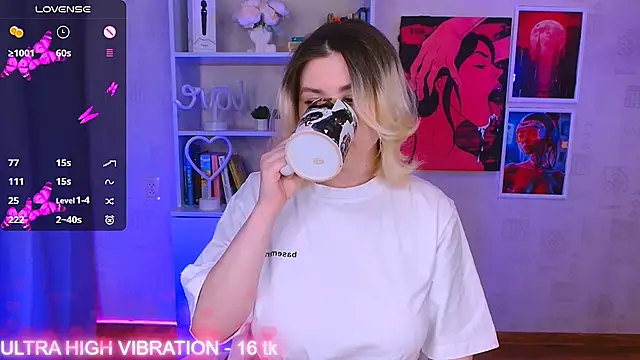 cutie mili online show from 03.13.25