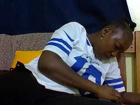 Snapshot of verginpussy01 chatting on 02.08.26 verginpussy01 online show from 02.08.26