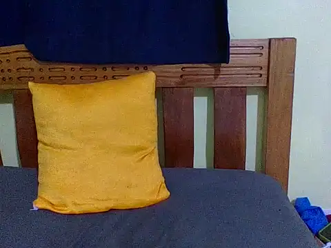 Snapshot of verginpussy01 chatting on 02.21.26 verginpussy01 online show from 02.21.26