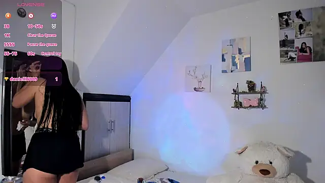 VeronikaOlsen online show from 11.26.25