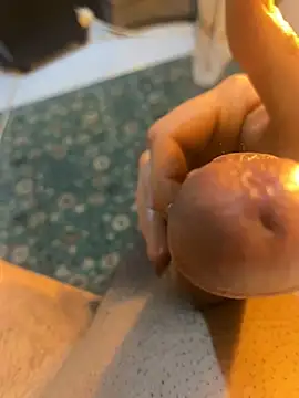 azginnn35 online show from 02.22.26