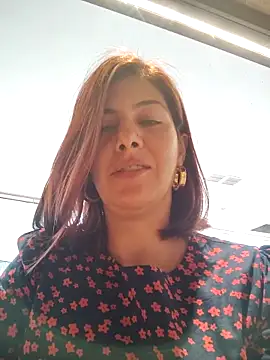 scarlett moore online show from 10.26.25