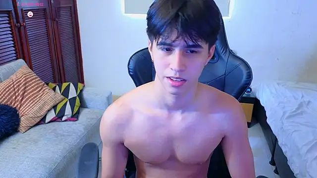 Snapshot of carl_dixon chatting on 09.20.25 carl dixon online show from 09.20.25