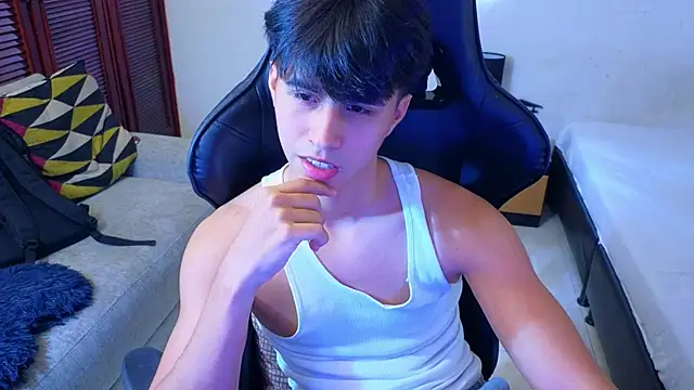 Snapshot of carl_dixon chatting on 09.30.25 carl dixon online show from 09.30.25