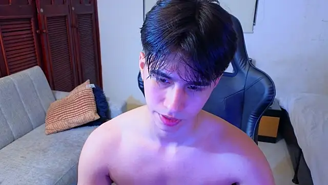 Snapshot of carl_dixon chatting on 10.14.25 carl dixon online show from 10.14.25