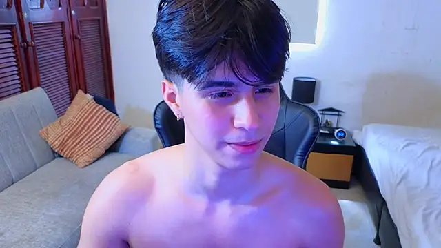 Snapshot of carl_dixon chatting on 10.15.25 carl dixon online show from 10.15.25