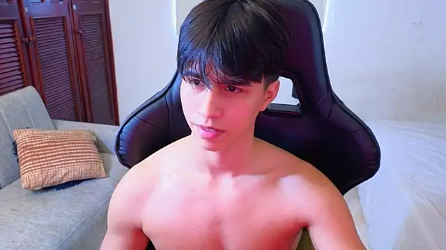 Snapshot of carl_dixon chatting on 10.21.25 carl dixon online show from 10.21.25