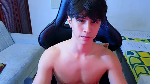 Snapshot of carl_dixon chatting on 11.08.25 carl dixon online show from 11.08.25