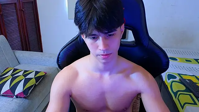 Snapshot of carl_dixon chatting on 11.10.25 carl dixon online show from 11.10.25