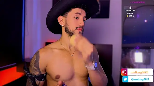 AxelKing1326 online show from 04.03.26