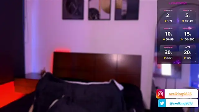 AxelKing1326 online show from 04.18.26