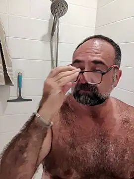 chainjulious online show from 03.04.25