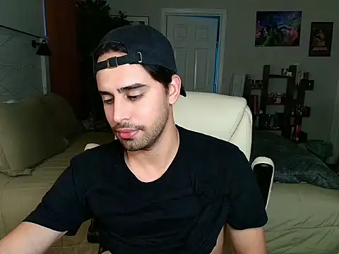 Snapshot of thonylewys chatting on 07.10.26 thonylewys online show from 07.10.26