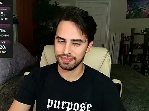 Snapshot of thonylewys chatting on 07.17.26 thonylewys online show from 07.17.26