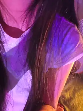 aloneathome online show from 11.26.25