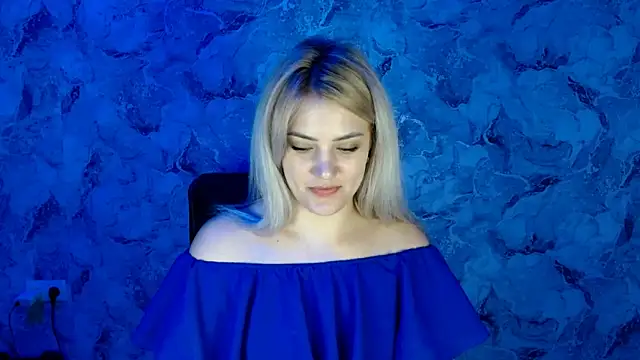 Snapshot of nika_gold1 chatting on 03.15.25 nika gold1 online show from 03.15.25