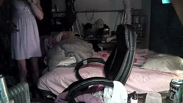 Ombeline1 online show from 03.08.25