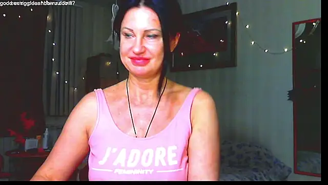 hornymommy69  online show from 12.18.24