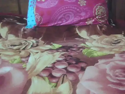 Snapshot of Nuttysub chatting on 02.18.26 Nuttysub online show from 02.18.26