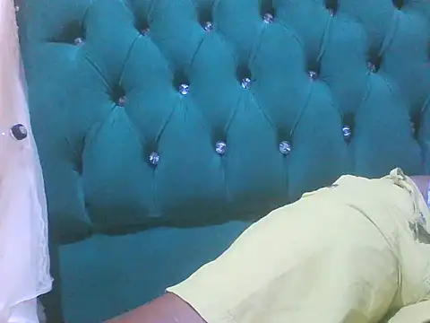 Sexy Riri online show from 11.22.25