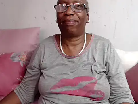 Snapshot of Freakyassnwildx chatting on 12.07.24 Freakyassnwildx online show from 12.07.24