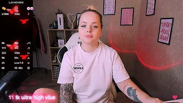 flower sarah  online show from 02.23.25