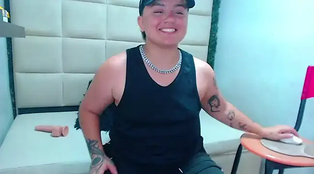 isabeautyx19 online show from 01.29.25