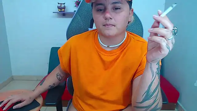 isabeautyx19 online show from 02.06.25