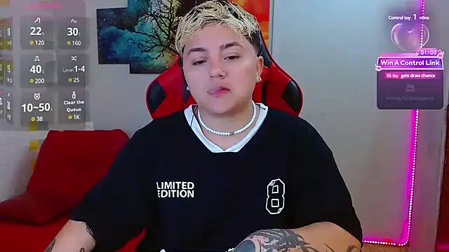 isabeautyx19 online show from 02.26.25