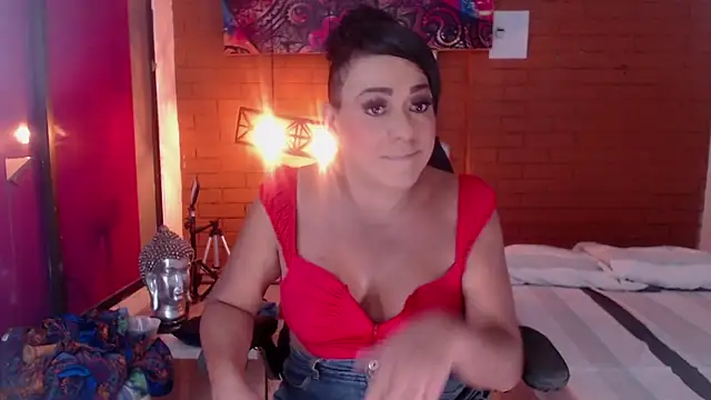 Snapshot of Khatalina_hott chatting on 01.18.25 Khatalina hott online show from 01.18.25