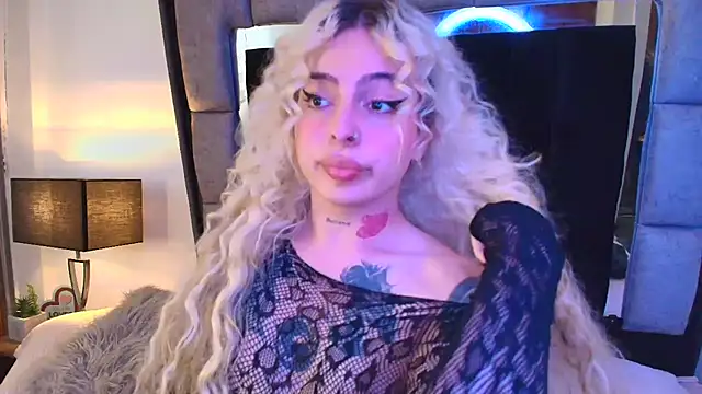 Bonnie vega online show from 03.12.25