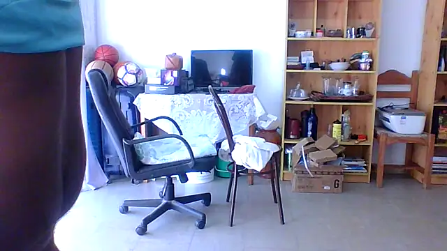 bigbutted daddy online show from 12.18.24