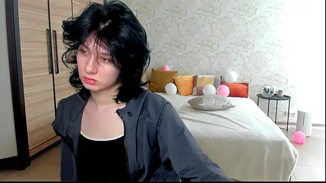 JulisSweet online show from 03.14.25