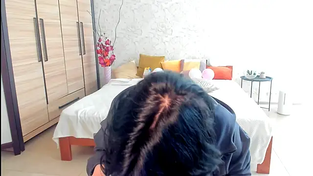 JulisSweet online show from 03.14.25