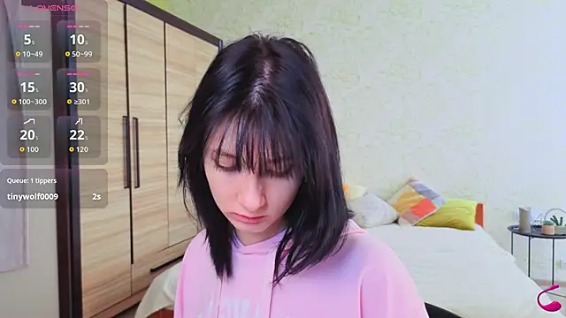 JulisSweet online show from 11.14.25