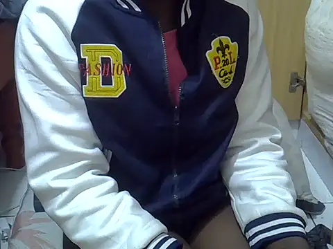 Snapshot of ebonyzoe chatting on 07.05.26 ebonyzoe online show from 07.05.26