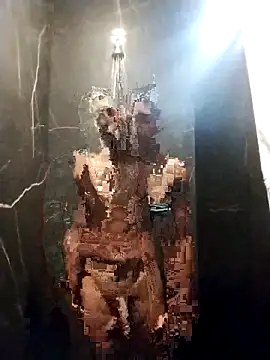 Snapshot of Malvadaozscp chatting on 10.27.25 Malvadaozscp online show from 10.27.25