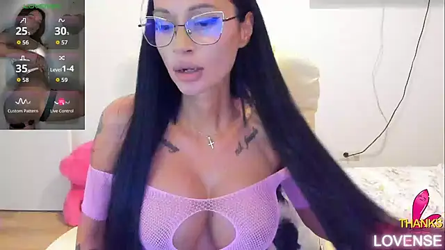 kissnicol32 online show from 07.11.26