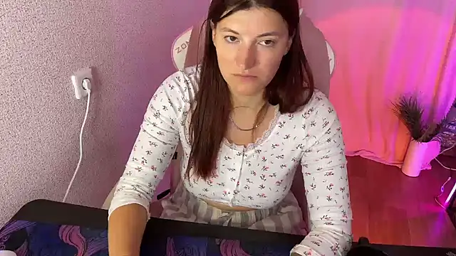 Katrin  kiss online show from 10.03.25