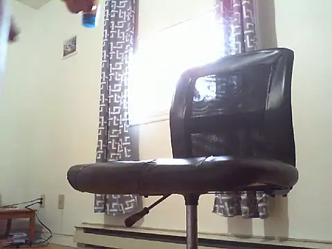 bubbleishus33 online show from 10.14.25