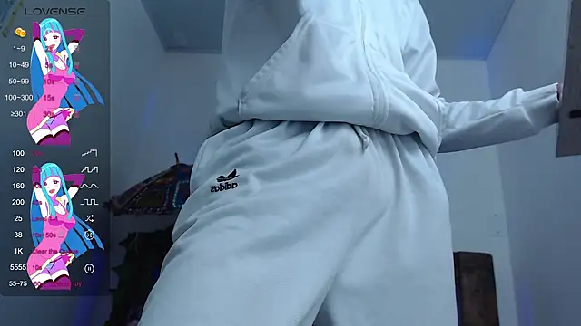 SARA VAL3NTINA  online show from 03.13.25