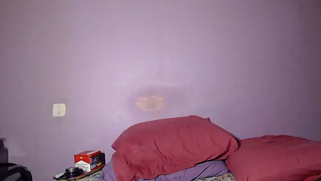 Snapshot of hairy_orbite chatting on 12.13.25 hairy orbite online show from 12.13.25