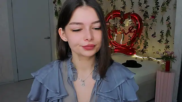 Snapshot of ContinentOfTranquility chatting on 02.16.26 ContinentOfTranquility online show from 02.16.26