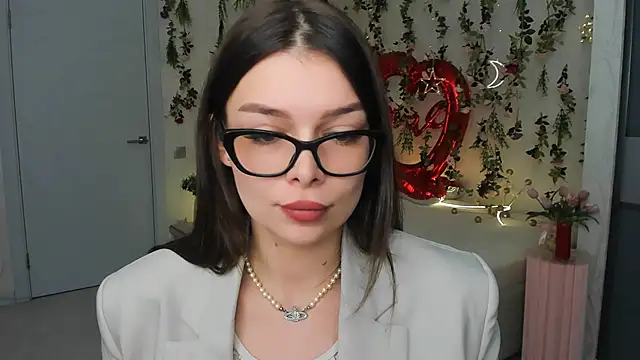 Snapshot of ContinentOfTranquility chatting on 02.25.26 ContinentOfTranquility online show from 02.25.26