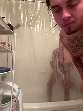 Snapshot of jjdickhit99 chatting on 12.23.24 jjdickhit99 online show from 12.23.24