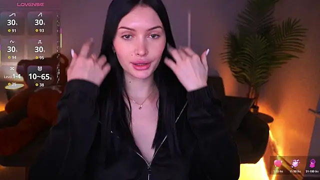 MilaSecrett online show from 12.14.25