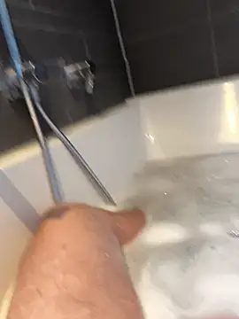 Snapshot of LivingLegend1978 chatting on 02.14.26 LivingLegend1978 online show from 02.14.26